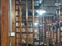 大堂-果松木炭酸菜铜火锅·外婆参鸡汤