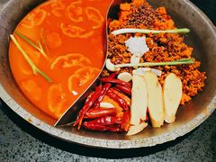 -珮姐老火锅(新街口店)