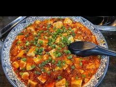 -乐山食古香跷脚牛肉