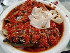 剁椒鱼头-良师门滨海人家·海鲜·家常菜(滨海城店)