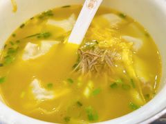 -笑来喜馄饨小笼工坊(通扬路店)