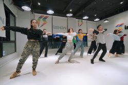 点击看大图 -ISHOW爱秀爵士舞蹈