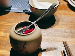 -胡桃里音乐餐厅(陶溪川店)(川湘赣菜·世界百大酒庄直供红酒·音乐表演)