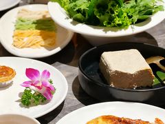 -德天肥牛海鲜火锅(城西银泰店)