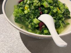 -有红鸡毛店·川菜(建设路店)