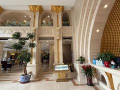 -碧中海汤泉汗蒸酒店