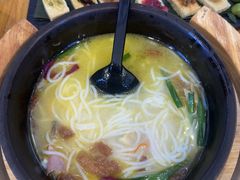 -桥香园过桥米线(国贸店)