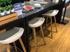 -杭州中沃沃尔沃4S店(滨江区店)