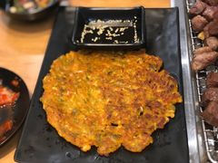 泡菜饼-肉甲韩国木炭烤肉(新壹街1店)