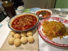 -川人百味(金安中央大街店)
