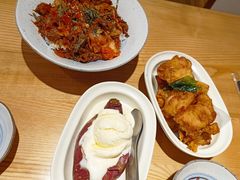 -暖食光·台式家庭餐厅·生日主题店(万达店)