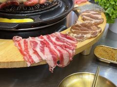-胡悦里韩式烤肉(芝罘万达广场店)