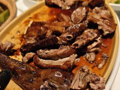 -八府香鸭·啫啫煲(华山路店)