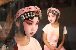 -华韵京剧摄影(洋桥角门东店)