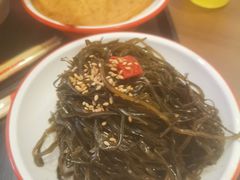 -顺溜·手工刀削面·黑金店(铜锣湾店)