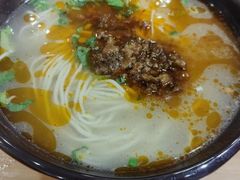 麻辣面-于员外饭庄