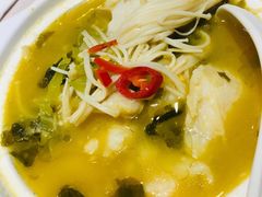 -南城香·饭香串香馄饨香(青年路店)
