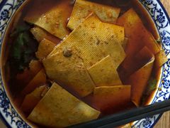 -老字号杨坡红油米线腊汁肉夹馍(东四道巷店)