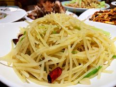 酸辣土豆丝-北李妈妈菜·虾爬子大锅贴(贵和店)