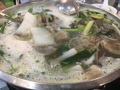 -牛一煲美食(江高店)