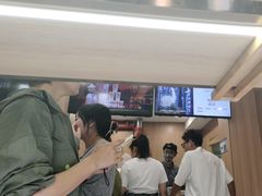 -霸王茶姬(南强街店)