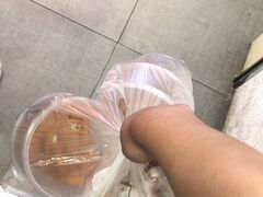 -爆炸头阿姨小四川正宗川味小吃(无任何分店)