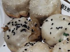 -小杨生煎(黄河路美食休闲街店)