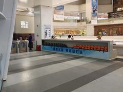 -冰纷万象滑冰场(深圳万象城店)