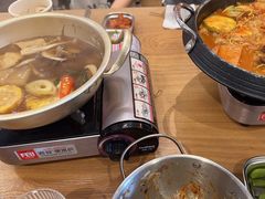 -WOW LUCKY创意韩料(龙阳广场店)