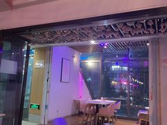 -樱花里音乐餐吧·牛扒椰子鸡(东圃店)