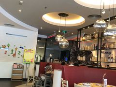 大堂-必胜客(东莞地王店)