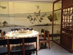 -九头鹰家宴(岳家嘴店)