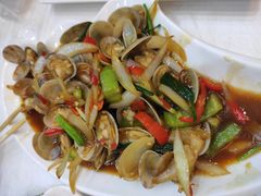 -覃记海鲜美食餐厅