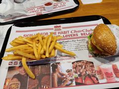 -The Habit Burger Grill 哈比特汉堡(复兴soho店)