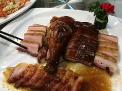 鸿运烧鹅大拼盘-太子园林酒家