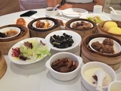 -万龙洲海鲜(大兴绿地缤纷城店)