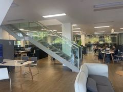 -上海永达奥诚奥迪4S店(申江路店)