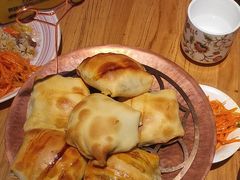 -幸福的烤包子·新疆菜