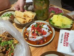 -黔二妞地摊火锅(龙华清湖店)
