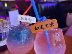 -喜鹊音乐酒馆(西街店)
