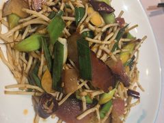 折耳根炒腊肉-贵州大厦贵州厅(樱花园西街店)
