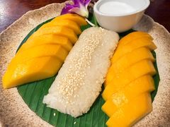 -Dang restaurant (patong phuket)