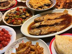 -聚首堂·特色小吃·肘子(什刹海德胜门店)