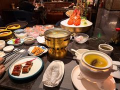 -半岛翡丽海鲜自助餐厅(观风亭店)
