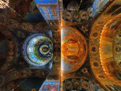 -滴血救世主教堂