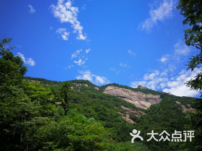 大別山石窟風景區圖片 - 第7張