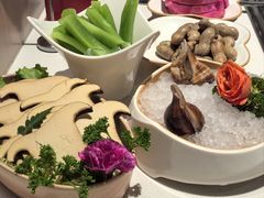 -海底捞火锅(长宁路龙之梦店)