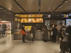 -麦当劳(中山公园龙之梦店)
