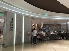 -香港百合居(LCM置汇旭辉广场店)