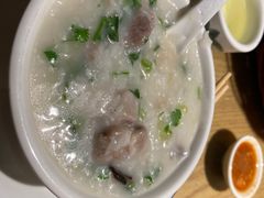 -粤港湾砂锅粥·宵夜(宝龙店)
